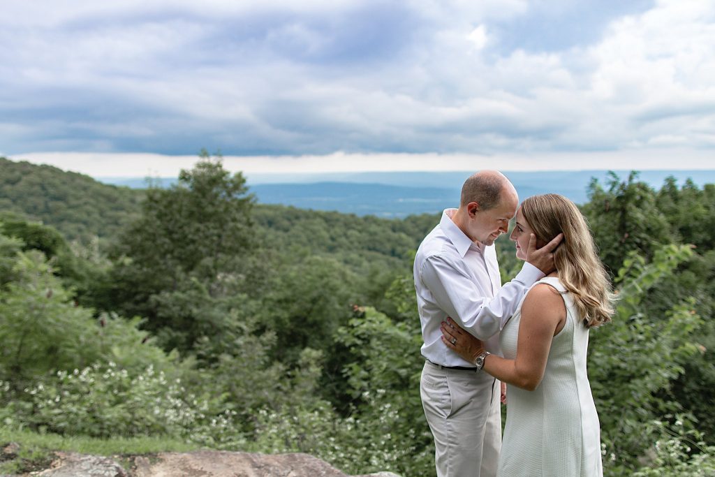 Monte Sano anniversary photo shoot image of a couple celebrating 15 years of marriage together