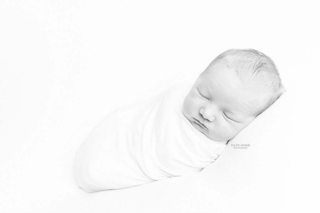 Newborn baby pictures in Huntsville, AL by Ellen Adams Photography.